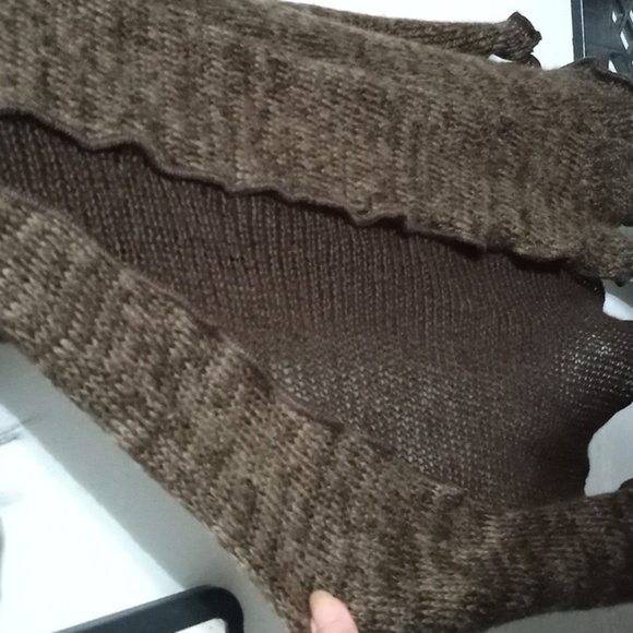 Tempo Paris full length sweater coat, fur collar and trim, super soft s/m size - Picture 7 of 8